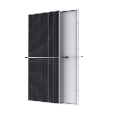 Optimized Power Output with Trina Solar TSM-DE15V(II) 470-490W for Consistent Energy Production